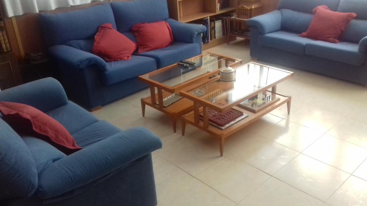 Residencia Diego Martinez ปาเลนเซีย ภายนอก รูปภาพ