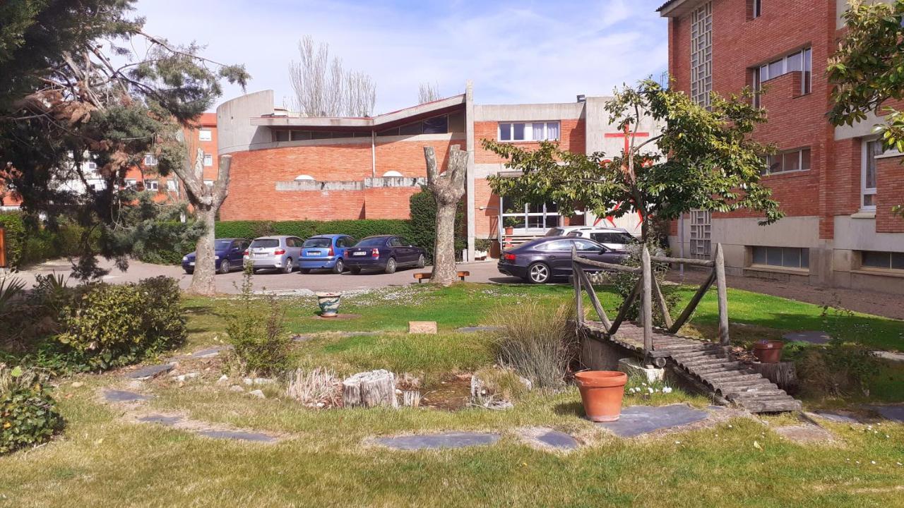 Residencia Diego Martinez ปาเลนเซีย ภายนอก รูปภาพ